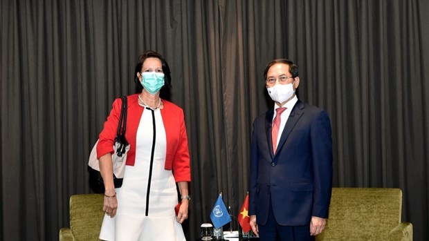 Foreign Minister receives UN chief’s special envoy on Myanmar